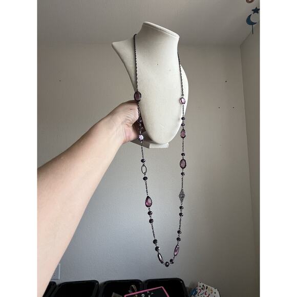 Liz Claiborne Purple Glass Bead Station Gunmetal Chain Necklace 40” Long - Picture 3 of 7